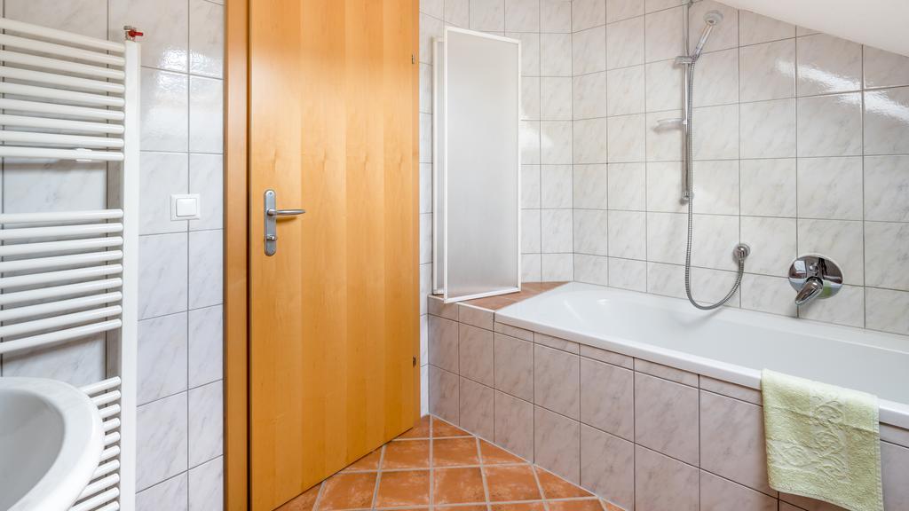 Landhaus Riedl Scharnitz Buitenkant foto